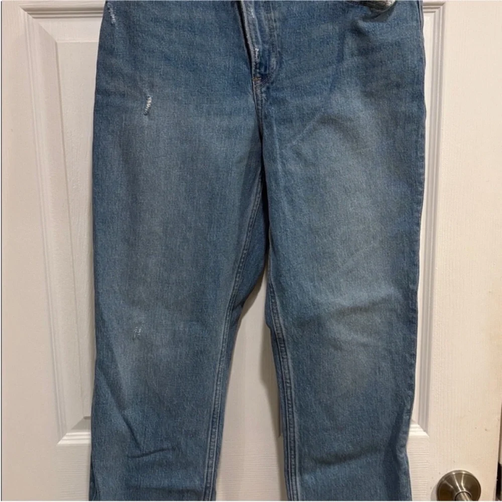 Abercrombie & Fitch Women's Relaxed Blue Jeans